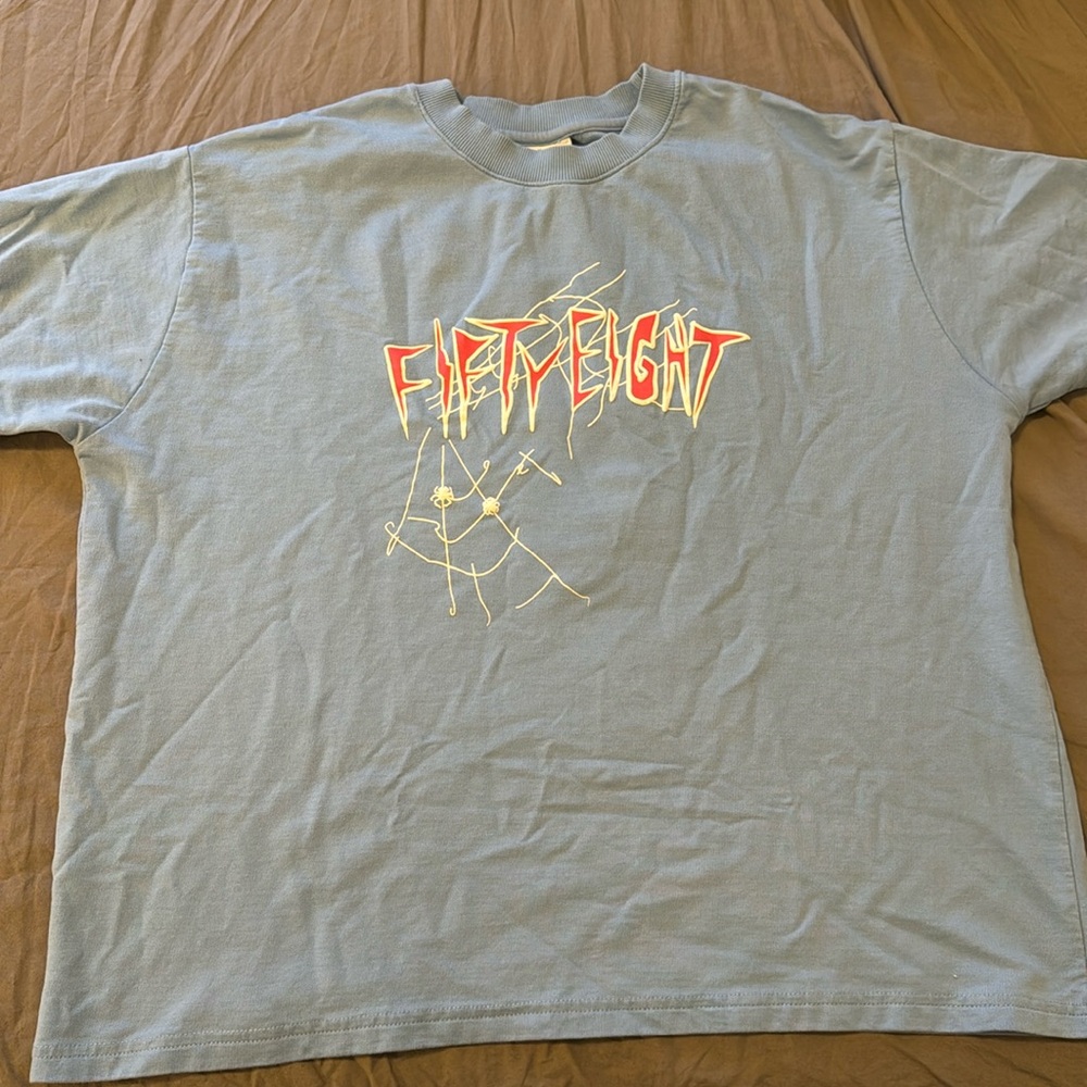 A Spanish brand puff print